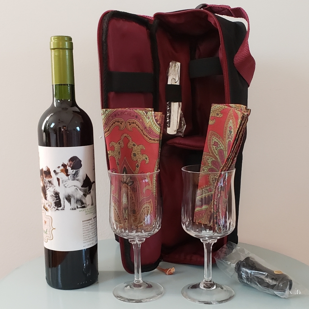 Insulated Wine Tote with 2 Wine Glasses, Napkins, Corkscrew